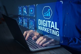 Customized Digital Marketing Strategies for Local Small Businesses: Crafting a Plan that Fits Your SMB